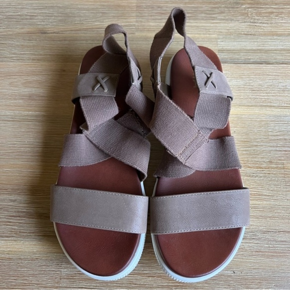 MIA Gizela Wide-Strap Sandals Women’s 8.5 Brown Platform Modern Comfort Shoe